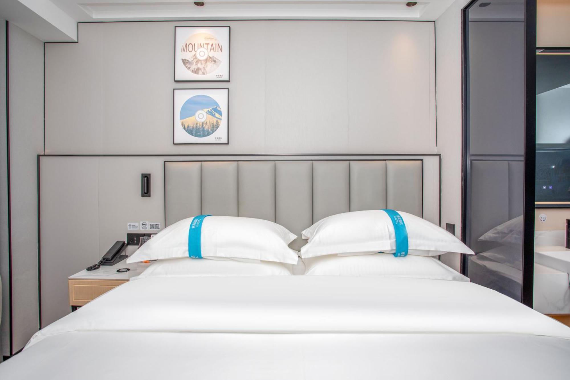 Vx Hotel Shanghai Yixian Road Dabaishu Buitenkant foto